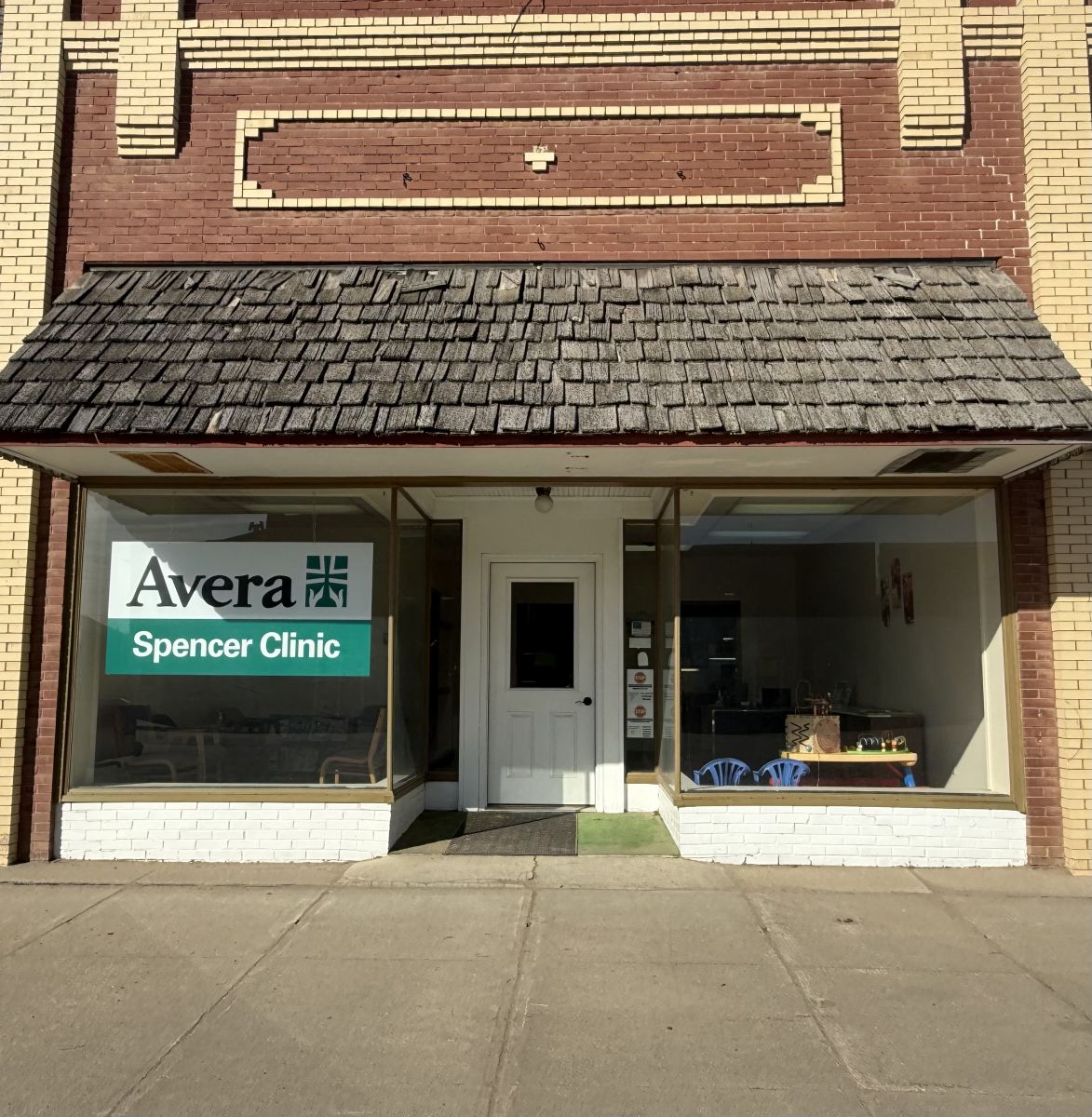 Front of Avera Spencer Clinic